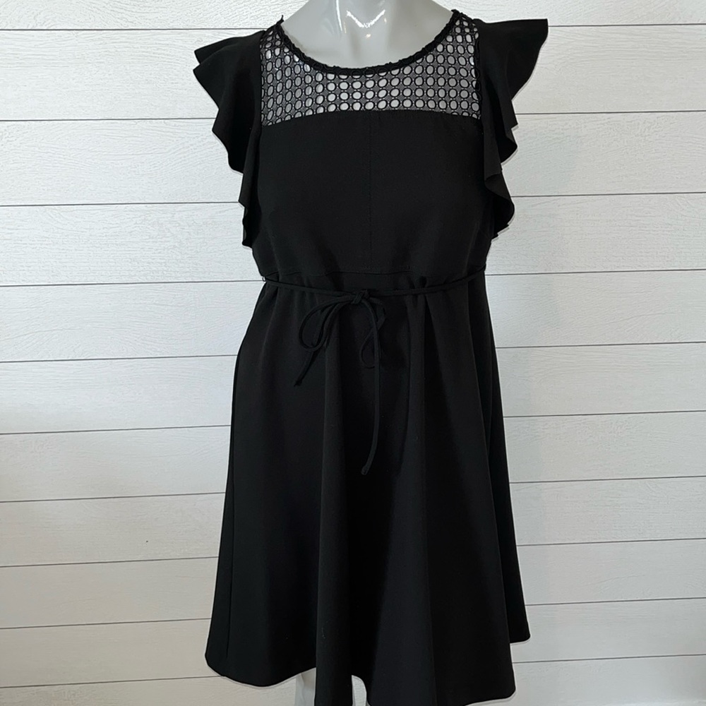 LIKE NEW Taylor little black dress M